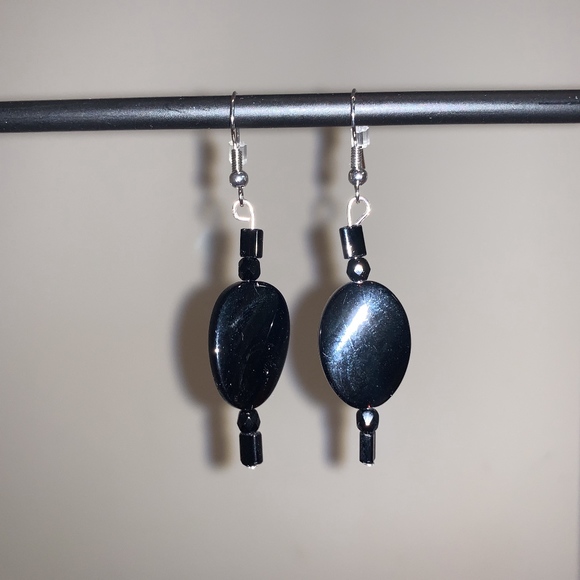 Silky Black Beaded Earrings - Picture 1 of 1